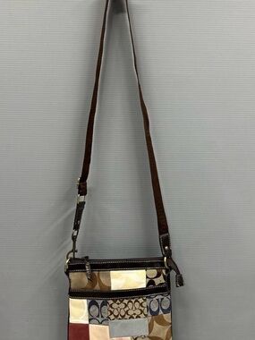 Vintage Coach Patchwork Messenger Crossbody Bag F04U-11180